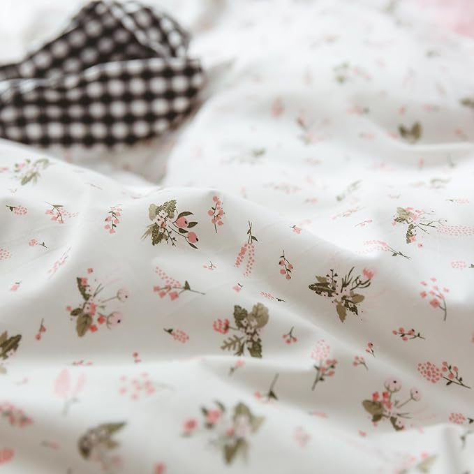 Girls Floral Comforter Set Twin XL Garden Flower Print Bedding Sets Soft Fluffy Vintage Pink White Floral Bedding Comforter Set Cottagecore Botanical Flowers Comforter with 2 Pillowcases Twin XL Size