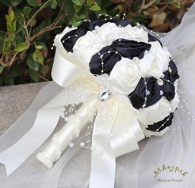 Bridal Wedding Bouquet Round Bling Brooch Bouquet Throw Toss Artificial Rose Flower Bunch for Bride Bridesmaid Wedding Quinceanera(Black & Ivory, 9.8")