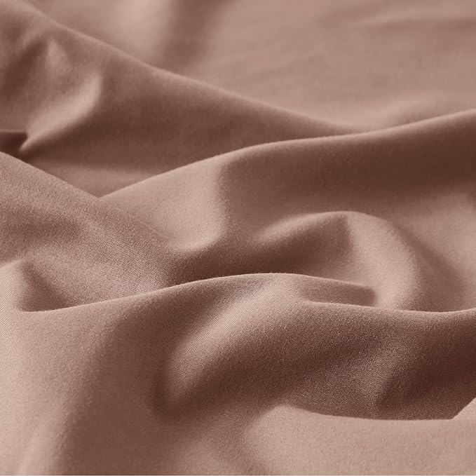 Bedsure Mocha Mousse Duvet Cover Queen Size - 3 Pieces Prewashed Extra Soft Bedding Set, Includes 1 Duvet Cover 90x90 Inches with Zipper Closure & 2 Pillow Shams, Comforter Not Included