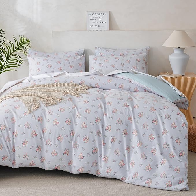 Queen Size Floral Comforter Soft 3 Pieces Chic Crinkle Gauze Fabric Garden Style Flower Print Botanical Comforter for All Seasons Luxury Warmth Comfy Breathable with 2 Pillowcases
