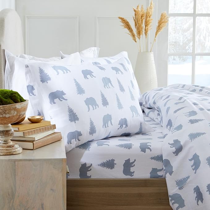 Market & Place 100% Turkish Cotton Flannel Sheet Set | 4 Piece Deep Pocket Novelty Cozy Winter Bed Sheets | Double Brushed for Extra Softness & Comfort | Alpine Collection (Queen, Grey Bears)