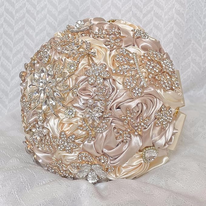 Handmade Satin Rose Floral Bling Pearl Decor Bridal Wedding Bouquet Rhinestone Pendant Artificial Brooch Flowers for Bride Bridesmaid Quinceanera