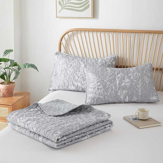 Janzaa Twin Boho Quilt Set - Grey Floral Pattern Microfiber Quilt & Pillowcase, 66x90 inches