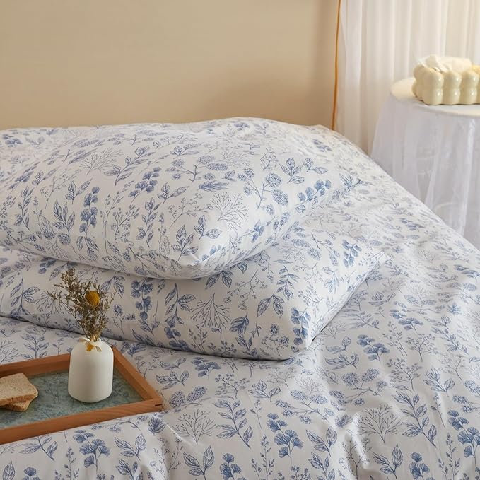 Queen Comforter Set White Blue Floral Bedding Comforter Set Queen Vintage Style Garden Floral Comforter Set for Girls Botanical Flower Comforter Set for All Seasons 1 Boho Comforter with 2 Pillowcases