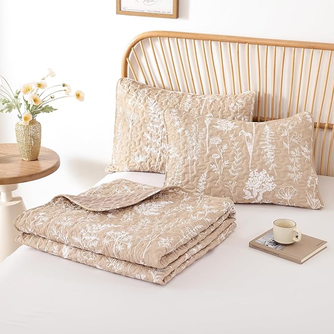 JANZAA Quilts Queen Size Taupe Quilt Botanical with Floral Pattern Microfiber Bedspreads Queen Size 3 Pieces Lightweight Comforter Reversible Bedding Set with 2 Pillow Cases
