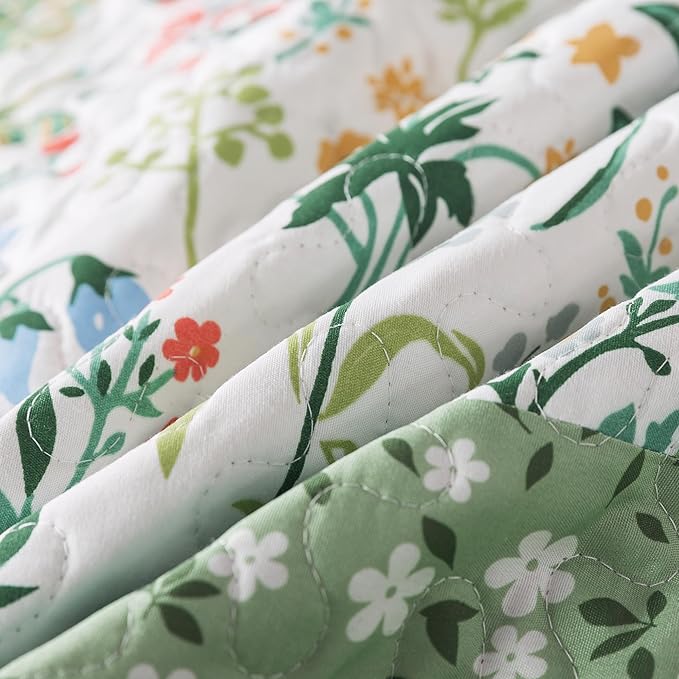 HoneiLife Oversized Queen Bedspread - Floral Quilt Sets 106"x106",3-Piece Lightweight Bedspreads Microfiber Coverlets Queen Quilt Bedding Sets Wildflower Quilts for All Season Use