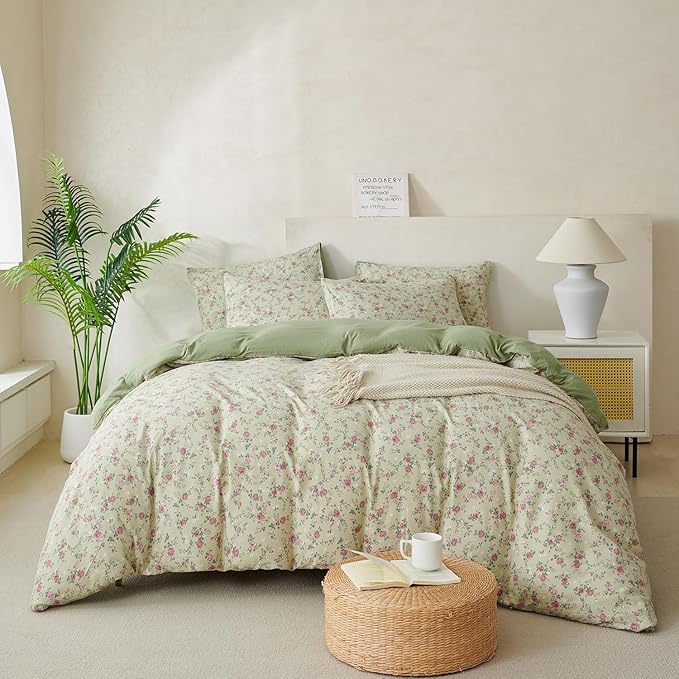 Queen Comforter Set Floral Soft 3 Pieces Chic Crinkle Gauze Fabric Garden Style Floral Print Botanical Comforter for All Seasons Luxury Warmth Comfy Breathable with 2 Pillowcases