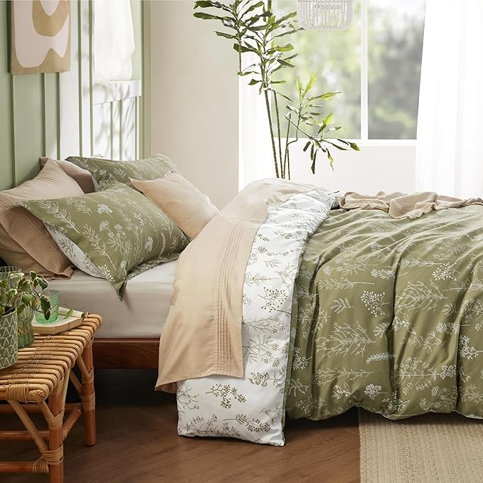 Bedsure Duvet Cover Queen Size - Reversible Olive Green Queen Duvet Cover Set with Zipper Closure, 3 Pieces Floral Patterned Bedding Set with 8 Corner Ties and 2 Pillow Shams
