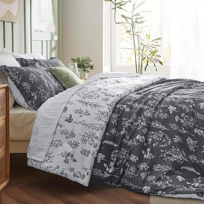 Bedsure Duvet Cover King Size - Reversible Dark Grey King Duvet Cover Set with Zipper Closure, 3 Pieces Floral Patterned Bedding Set with 8 Corner Ties and 2 Pillow Shams