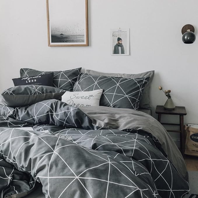LifeTB Grey Plaid Comforter Set Queen Geometric Plaid Bedding Comforter Set 3 Pieces Plaid Grid Comforter with 2 Pillowcases Fluffy Soft Checkered Pattern Comforter Set for All Season Queen Size