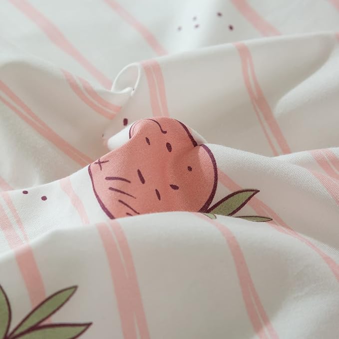 Cute Strawberry Duvet Cover Twin XL Soft 100% Cotton Pink Strawberry Bedding Sets Lightweight Kids Fruit Duvet Cover for Boys Girls Kawaii Bedroom Decor Reversible Pink Plaid Twin XL Bedding Set