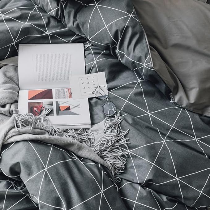 LifeTB Grey Plaid Comforter Set Twin XL Geometric Plaid Bedding Comforter Set 3 Pieces Plaid Grid Comforter with 2 Pillowcases Fluffy Soft Checkered Pattern Comforter Set for All Season Twin XL Size
