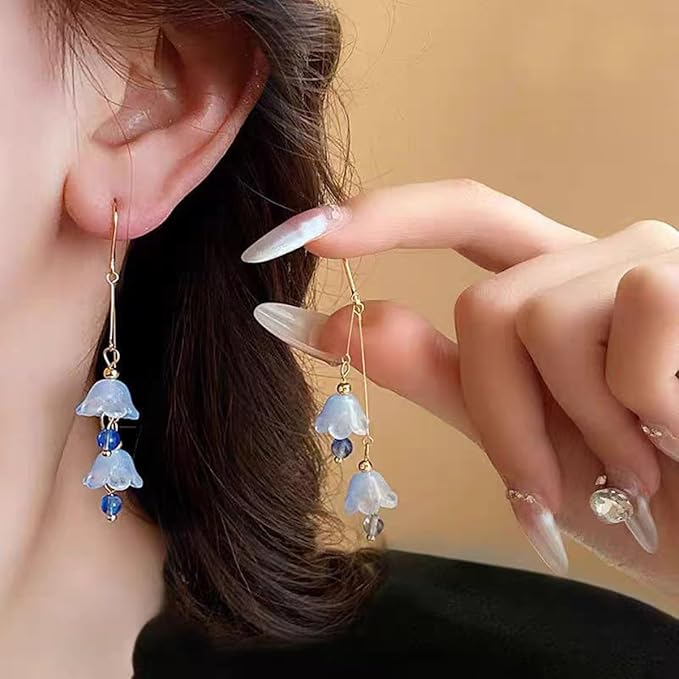 LadayPoa 100pcs Glass Bellflower Beads for Jewelry Making Trumpet Flower Beads Gradient Clear Cute Beads for Bracelets Making Aesthetic Bead Charms for DIY Necklace Decoration-Sky Blue