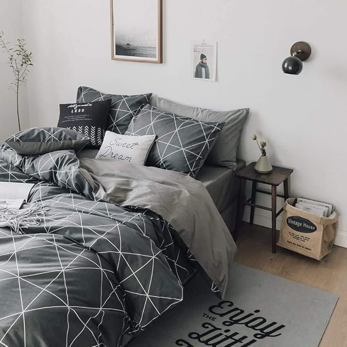 Grey Plaid Comforter Set King Geometric Plaid Bedding Comforter Set 3 Pieces Plaid Grid Comforter with 2 Pillowcases Fluffy Soft Checkered Pattern Comforter Set for All Season King Size Bed Set