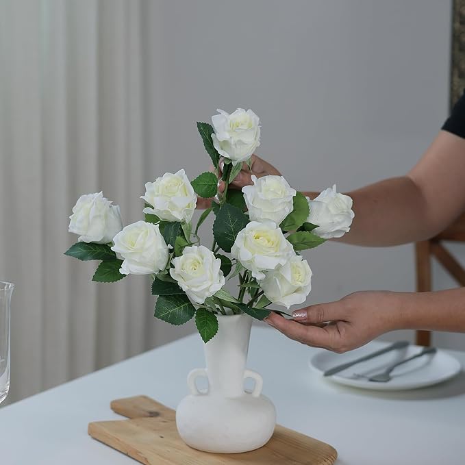 YXZZWL 60 Pcs Artificial Roses in Bulk, Fake Silk Roses Realistic Roses Stem Faux Roses Bouquet for Wedding Centerpieces Flower Arrangement Home Decor (White)
