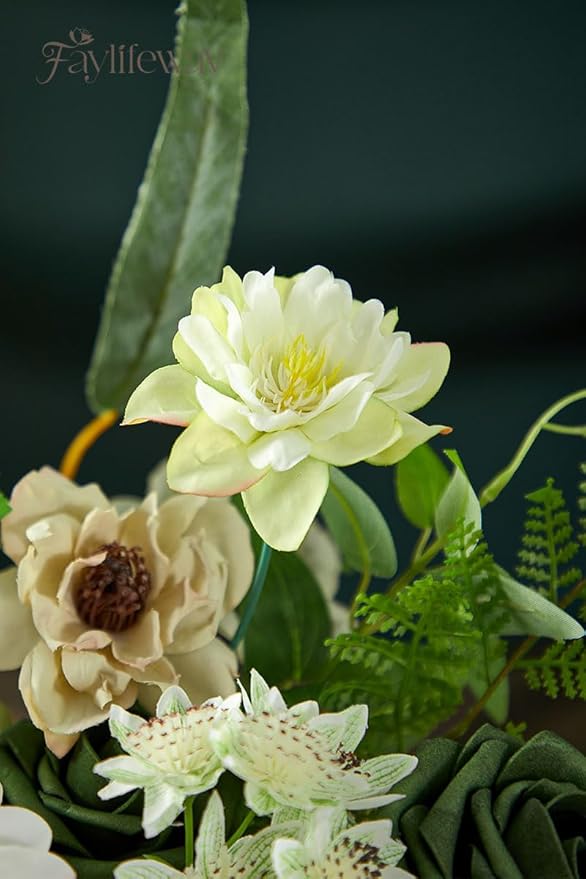 Artificial Flowers, 2PCS Silk Green Flowers for Centerpieces Decoration, Fake Cake Flowers for DIY Wedding Bridal Bouquets Home Party Floral Arrangement Decor