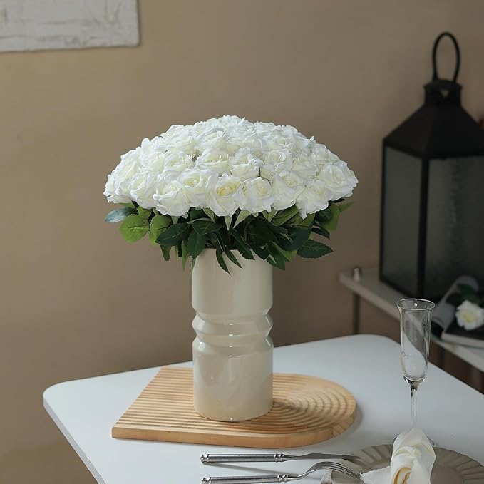 YXZZWL 60 Pcs Artificial Roses in Bulk, Fake Silk Roses Realistic Roses Stem Faux Roses Bouquet for Wedding Centerpieces Flower Arrangement Home Decor (White)