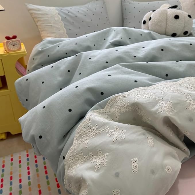 LifeTB Polka Dots Comforter Set King Aesthetic Princess Style Lace Comforter with 2 Pillowcases Fluffy Soft Cute Black Dots Bedding Set Lightweight Romantic Lace Design Reversible Bed Comforter Set