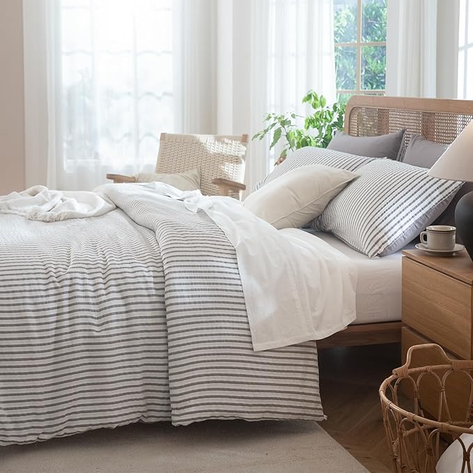 Duvet Cover King Set Striped Washed Microfiber Jacquard 3 Pieces Bedding Set, Grayish Purple Vertical Ticking Stripes Pattern Comforter Cover with Zipper Closure Breathable Durable Soft Comfy