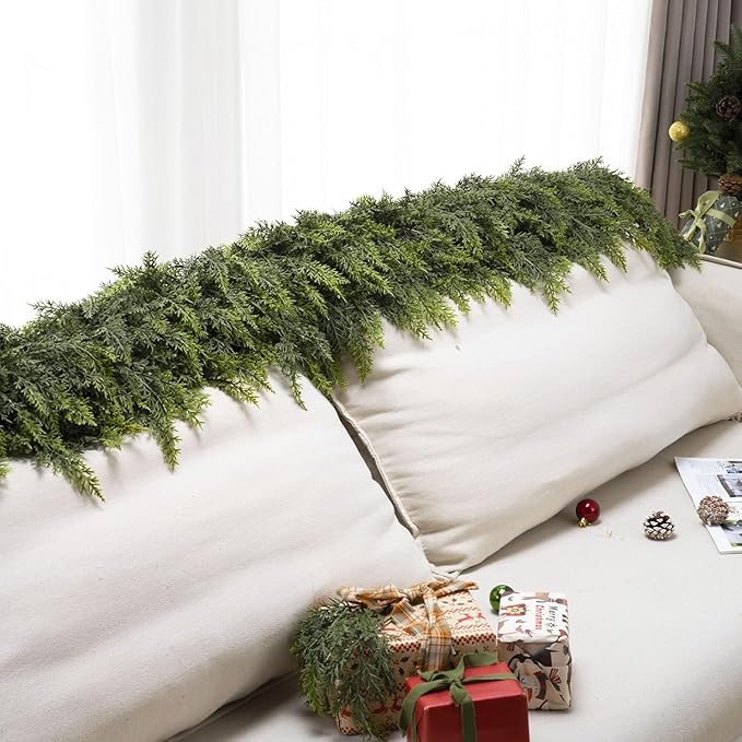 16 Ft Christmas Cedar Garland, Realistic Faux Pine Garlands, Green Artificial Greenery Garland for Winter Home, Mantle, Fireplace, Indoor, Outdoor Christmas Decorations (1Pcs)