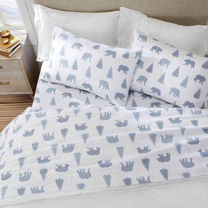 Market & Place 100% Turkish Cotton Flannel Sheet Set | 4 Piece Deep Pocket Novelty Cozy Winter Bed Sheets | Double Brushed for Extra Softness & Comfort | Alpine Collection (King, Grey Bears)