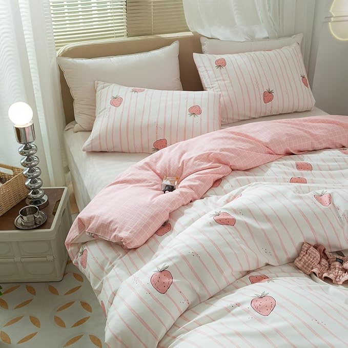 LifeTB Cute Strawberry Duvet Cover Full Size 3 Pieces Fruit Bedding Set Reversible Pink Plaid 100% Cotton Quilt Cover with Zipper Closure Kids Kawaii Pink Strawberry Comforter Cover for Girls Women