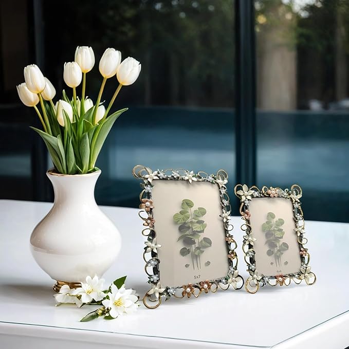Vintage 5X7 Floral Picture Frames Luxury Unique Ornate Antique Metal Photo Frame of HD Glass for Tabletop/Wall Display Wedding Gifts for Women (Retro White Lace)