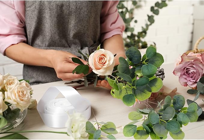Giegxin 200 Pcs Artificial Eucalyptus Stems Leaves Bulk 11.8 Inches Tall Silver Dollar Eucalyptus Fake Greenery Stems Faux Plant for Floral Arrangement Vase Gray Green Leaves Decor Wedding