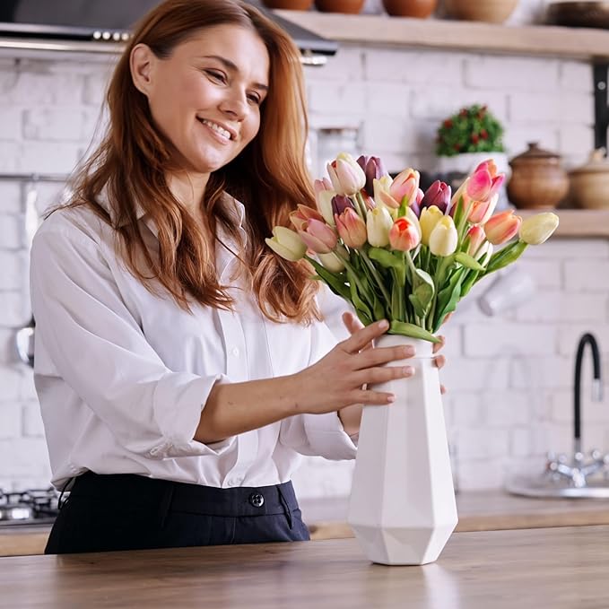 Sggvecsy 30 Pcs Fake Tulips Artificial Flowers Real Touch PU Faux Flowers Tulip Stems for Wedding Floral Arrangement Spring Bouquet Home Party Office Decorations for Mother's Day (Multi Colors)