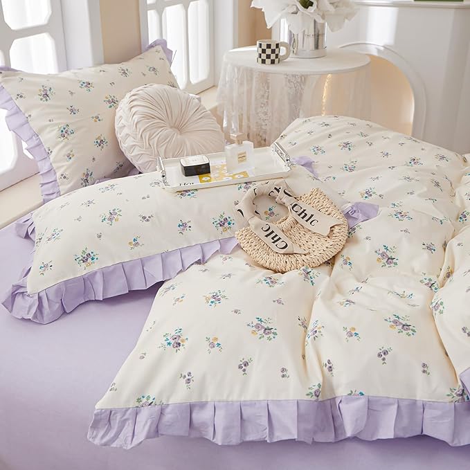 VM VOUGEMARKET Girl's Floral Comforter Set Full Princess Style Ruffle Bedding Comforter Sets,Vintage Farmhouse Purple Flower Comforter with 2 Pillowcases for All Seasons(3pcs,Full)