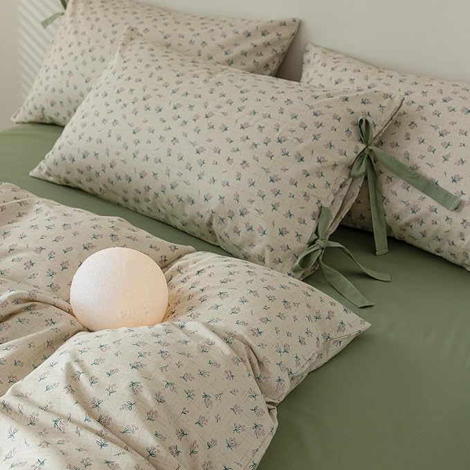 Vintage Green Floral Comforter Set King Aesthetic Flower Printed Floral Bedding Comforter Set Garden Style Botanical Comforter with 2 Bow Ties Pillowcases Soft Fluffy Farmhouse Bedding Set King
