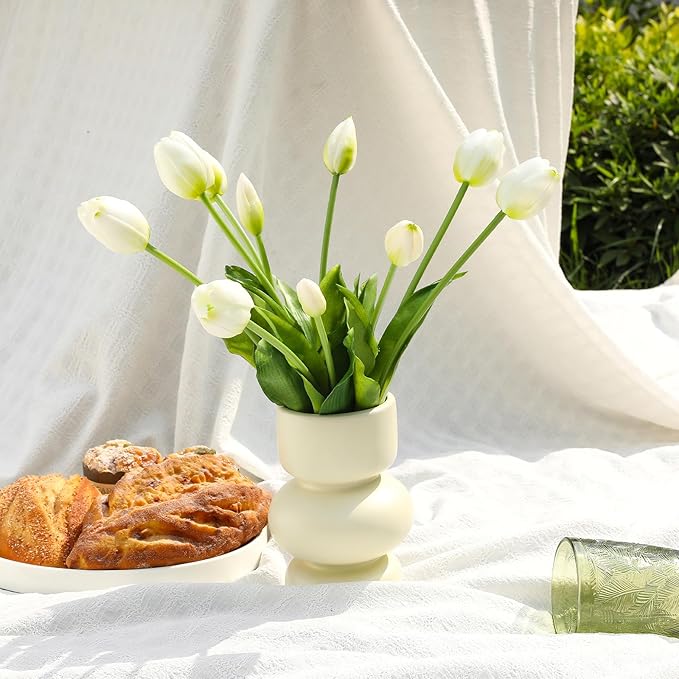 15PCS Artificial Tulips Real Touch White Faux Latex Flowers Lifelike Fake Tulip Bouquet Flowers Arrangements for Wedding Home Kitchen Garden Table Party Decoration