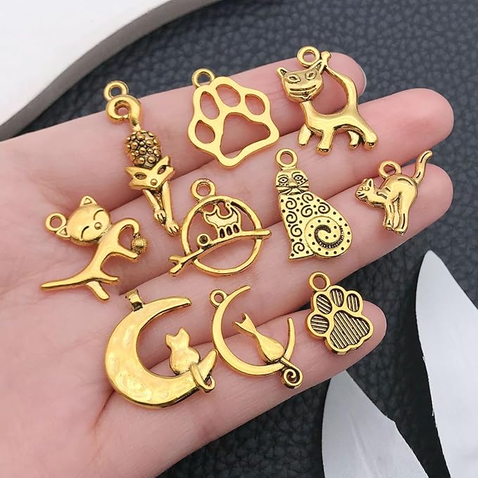 WOCRAFT 60pcs Antique Gold Cat Bracelet Charms for Jewelry Making Sets DIY Necklace Bracelet Keychain Crafting Charms Kit Craft Supplies (SN840)