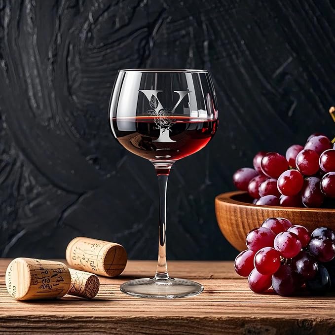 Personalized Gifts for Women, Monogrammed A-Z Wine Glass Customized Gift, Unique Christmas Birthday Gifts for Women Her Mom Friend Sister Wife Daughter Nurse (Y)
