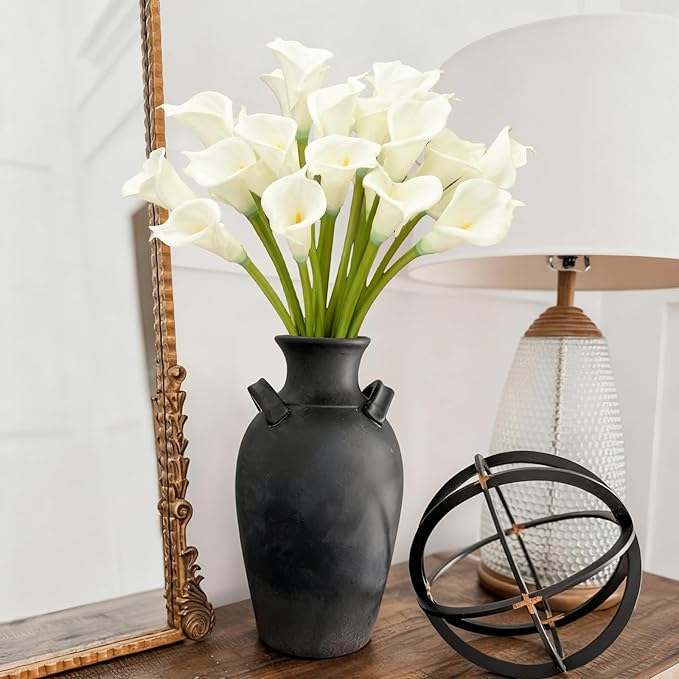 Norme 15 Pieces 27" Calla Lilies Artificial Flower Long Stem White Calla Lily Decoration for Tall Vases Real Touch Arum Lilies Bouquet for Wedding Bride Shower Office Home Table Centerpiece Decor