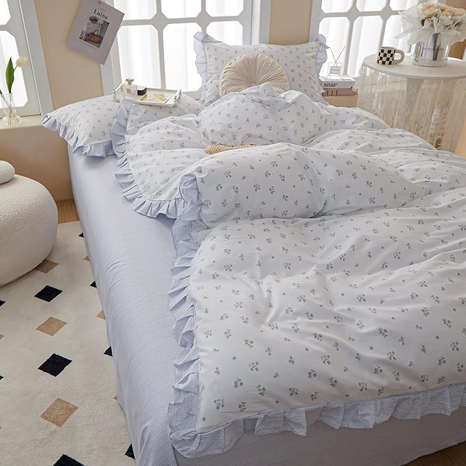 LifeTB King Comforter Set Blue Floral Comforter Set King Romantic Girls Ruffle Lace Bedding Set Fluffy Soft Lightweight Girls Comforter with 2 Pillowcases for All Seasons