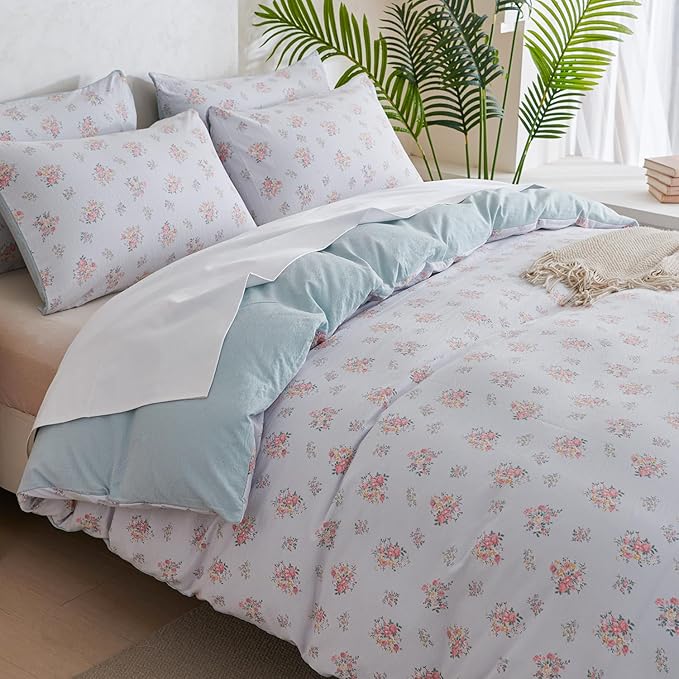 King Size Floral Comforter 3 Pieces Soft Chic Crinkle Gauze Fabric Garden Style Flower Print Botanical Comforter for All Seasons Luxury Warmth Comfy Breathable with 2 Pillowcases