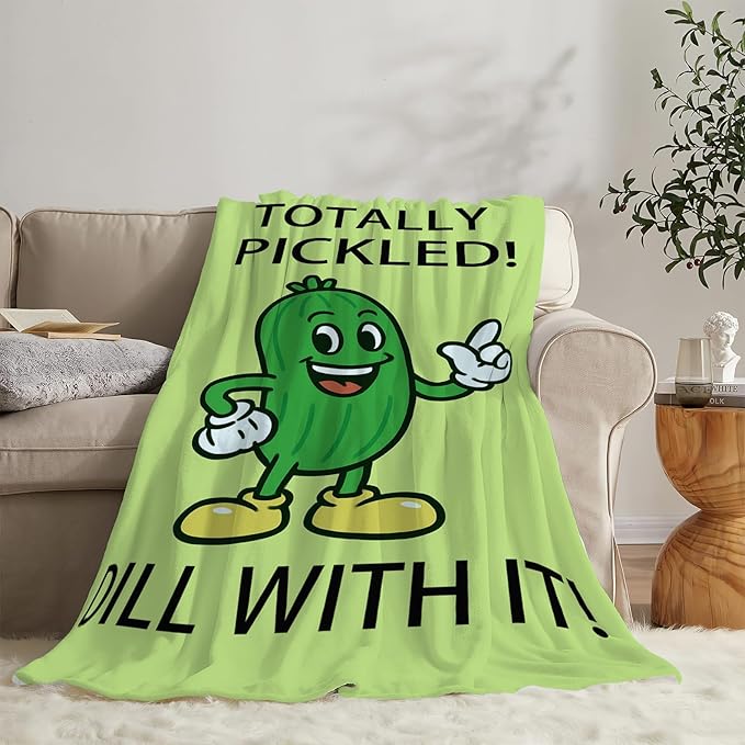 Pickle Blanket Cute Pickle Throw Blanket Vegetable Soft Cozy Fleece Fuzzy Stuffed Plush Flannel Gifts for Girls Women Boys Kids Adults 40''x50''