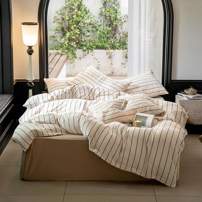 Striped Comforter Set Twin XL Size Grey Stripes Pattern Printed Comforter 3 Pieces Lightweight Boho Bedding Comforter Set for All Seasons Breathable Soft Fluffy Beige Comforter with 2 Pillowcases