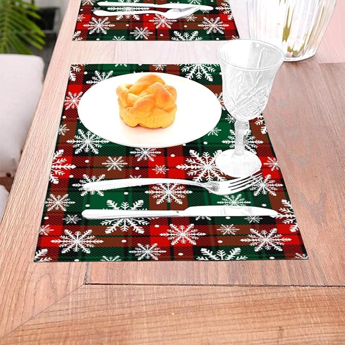 PVC Placemats Set of 1 Wipeable Table Mats Washable Heat Resistant Non Slip Vinyl Dining Table Mat for Kitchen Indoor Outdoor Patio Farmhouse Place Mats Grid Green Red Xmas Decorative