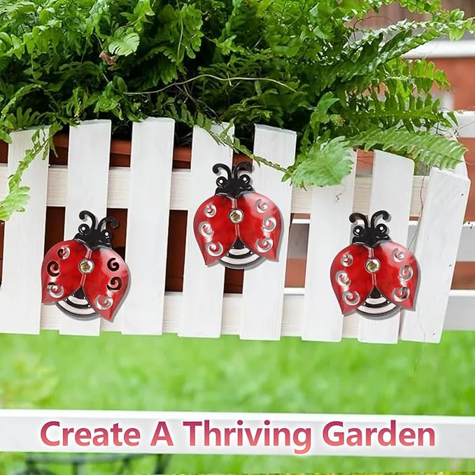 Metal Ladybugs Wall Art Decor, Christmas Large Ladybugs Wall Sculpture, Christmas Garden Decoration Hanging for Outdoor Garden Yard Lawn Patio, 9.5 * 7 Inch, 3 Pack, Gift for Family