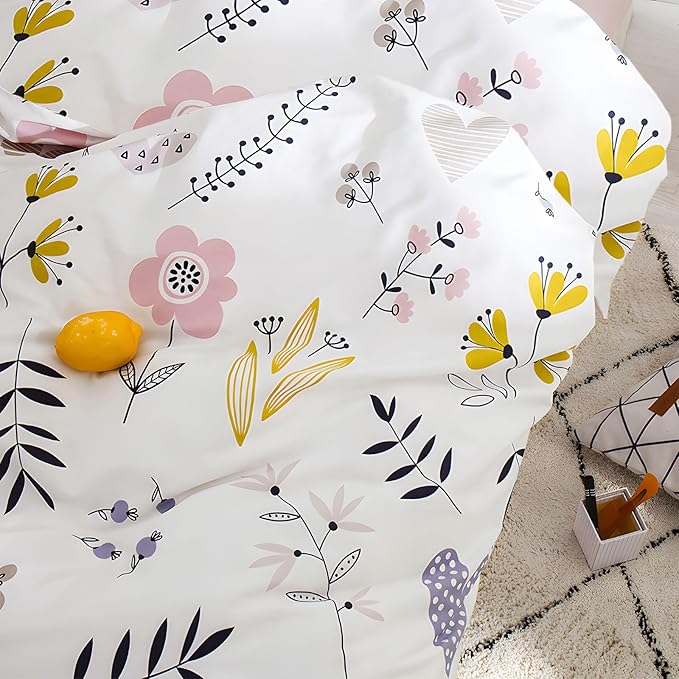 HighBuy Floral Comforter Set Queen Size 3 Piece White Pink Flower Comforter with 2 Pillow Shams Cottagecore Fluffy Comforters Soft Boho Bedding Set for Queen Bed,Lightweight,Breathable,All Season