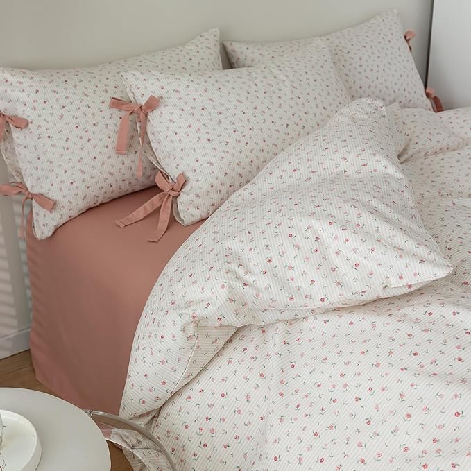 VM VOUGEMARKET Pink Floral Comforter Set Queen Bed in a Bag Pink Stripes Bedding Set 3 Pieces for All Seasons,Soft Comfy Girls Comforter with 2 Bowknot Pillowcases-90 x90