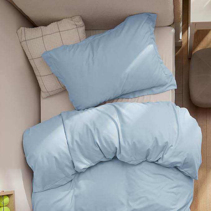 Bedsure Duvet Cover Twin/Twin XL Size - Soft Double Brushed Bedding Set for Kids & Adults, Zipper Closure, 2 Pieces, Includes 1 Duvet Cover (68"x90") & 1 Pillow Sham, NO Comforter, Winter Sky