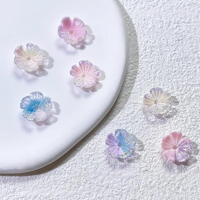 50Pcs Gradient 5 Petal Flower Beads for Jewelry Making Colorful Flower Beads for Bracelets Kit 9.6mm Acrylic Flowers Bead Pretty Aesthetic Floral Spacer Bead for Crafts Keychain Earring Necklace