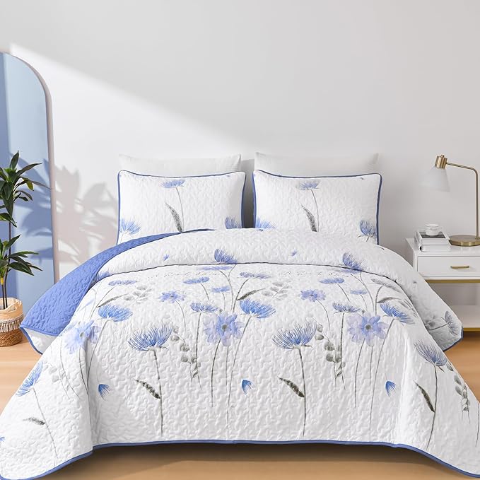 Dinjoy Floral Quilt Set Queen,Blue Bedspreads Queen Size 3 Pieces Cute Bedding Set Farmhouse Quilts Soft Flower Bedspreads White Coverlet Sets for All Season