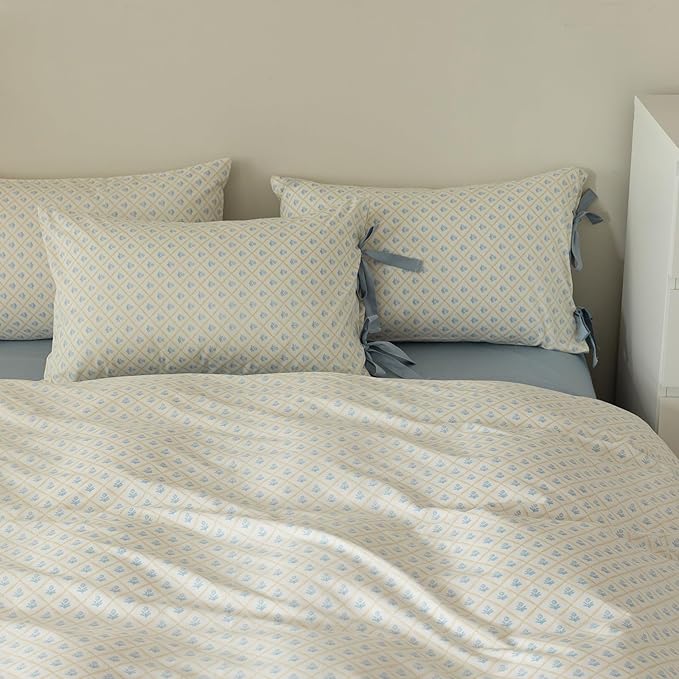 VM VOUGEMARKET Full Comforter Set Blue Flower Down Comforter with 2 Bowknot Pillowcases Blue White Plaid Prints Modern Farmhouse Bedding Set for All Season Bed in a Bag 80x90 Inch
