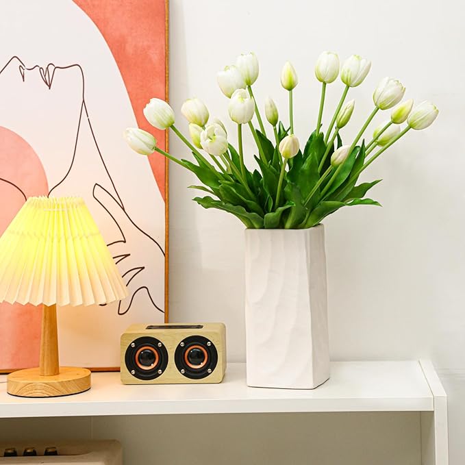 Artificial Flowers 20pcs Fake Tulips Real Touch, Faux Latex Tulips Flowers with Gift Box Soft Faux Tulips Bouquets Arrangements for Party Wedding Home Room Decoration(White)