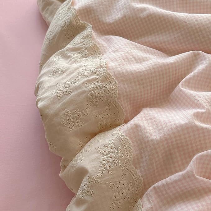 LifeTB Pink Gingham Comforter Set Queen 3 Pieces Princess Lace Bedding Set Vintage Plaid Checkered Comforter with 2 Lace Pillowcases Soft Breathable Pink Grid Comforter Set for Girls Teens Women
