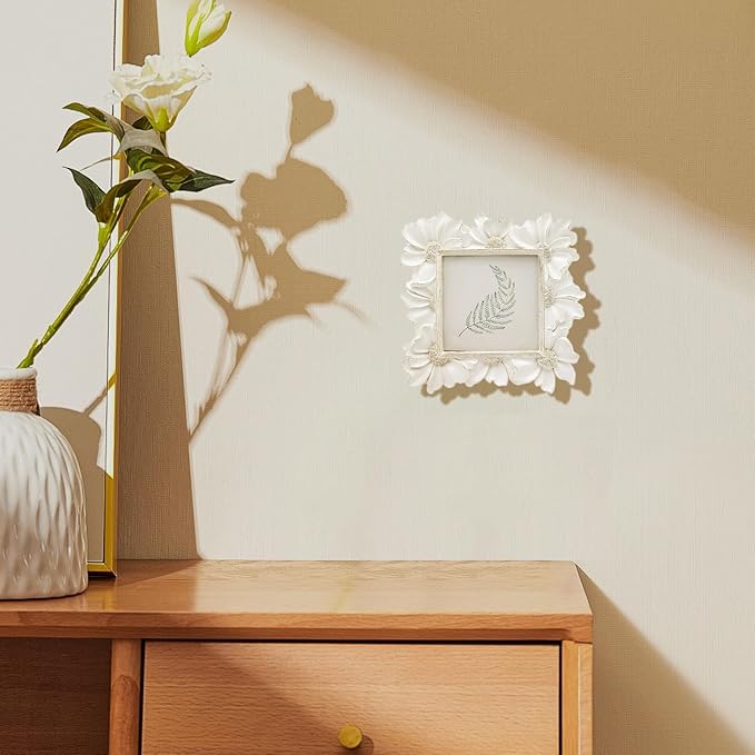 4x4 Small Vintage Picture Frame, Tiny Antique White Ornate Square Photo Frame, for Tabletop and Wall Display, Decorative Floral Design Retro Home Decor, Old Fashioned Photo Gallery Art